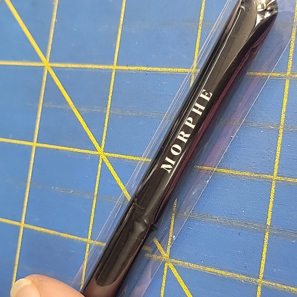 Morphe Brush in White and Black New - Picture 2 of 3